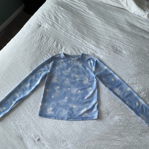 GAP Kids Blue and White Stars and Clouds Rash-guard - Picture 6 of 8